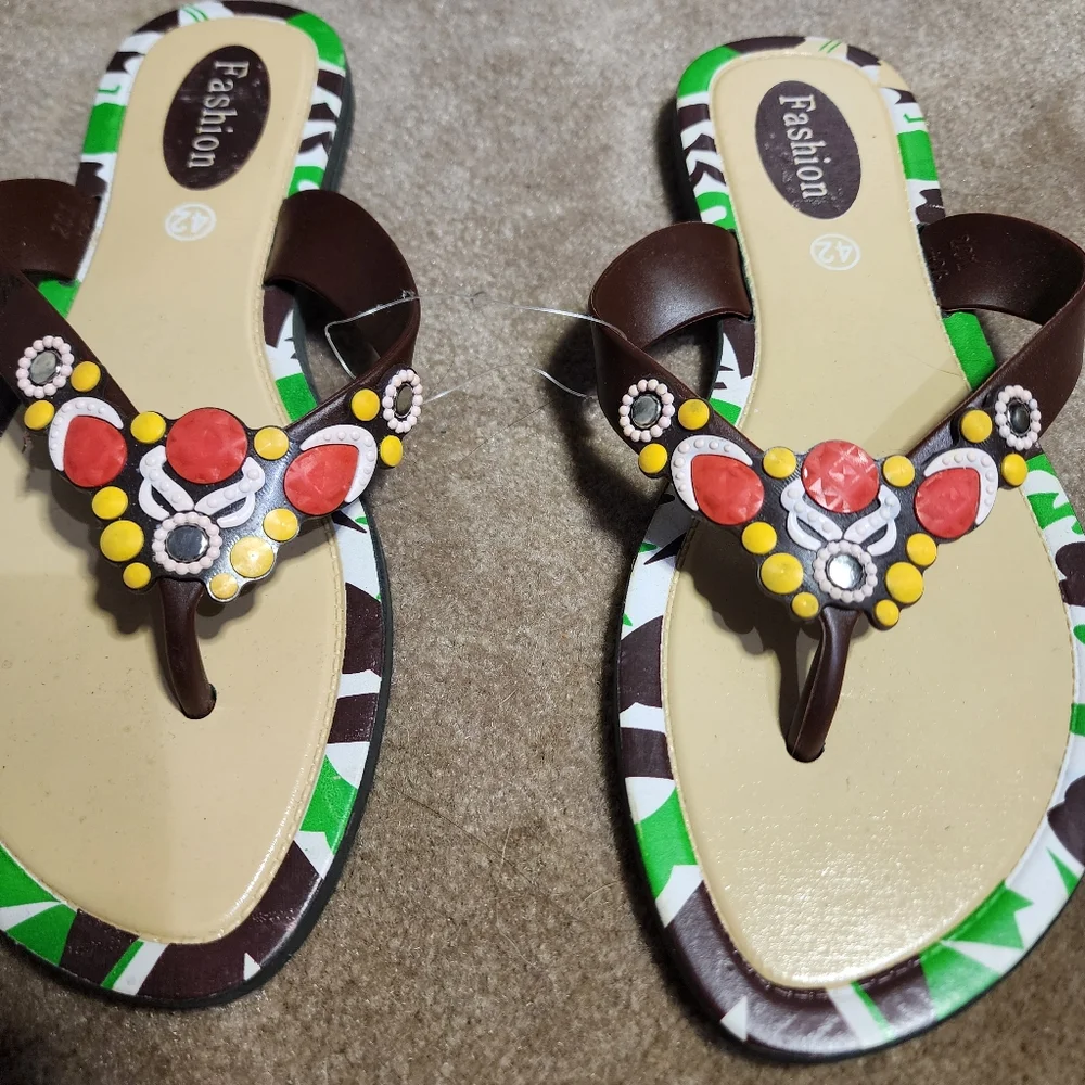 Colorful Thong Flip Flops Sz 9 - Picture 2 of 7